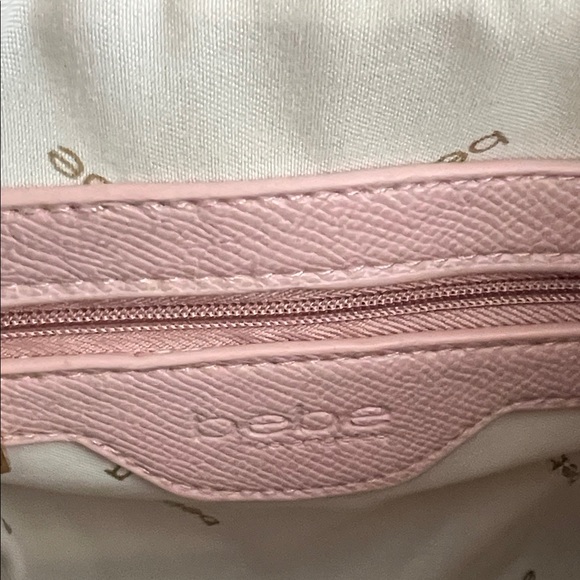 Bebe Pink Stripe Logo Crossbody Bag Set NWT Chain Strap Coin Pouch - Picture 7 of 7